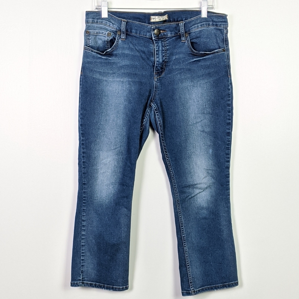 Free People Slim Kick Crop Jeans Size 30